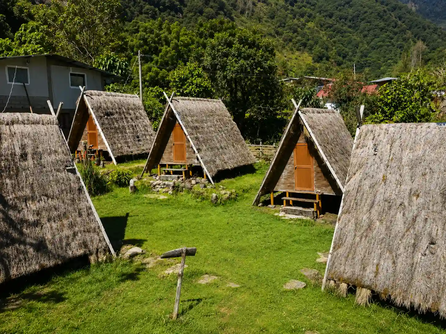 Exterior de las cabañas Llama Wasi